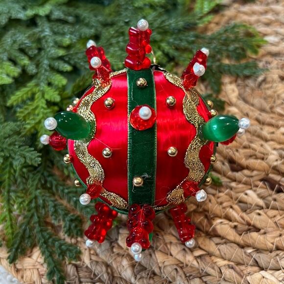 Beaded Push Pin Satin Thread Ball Christmas Ornament Mid Century Vintage Style - Picture 2 of 8